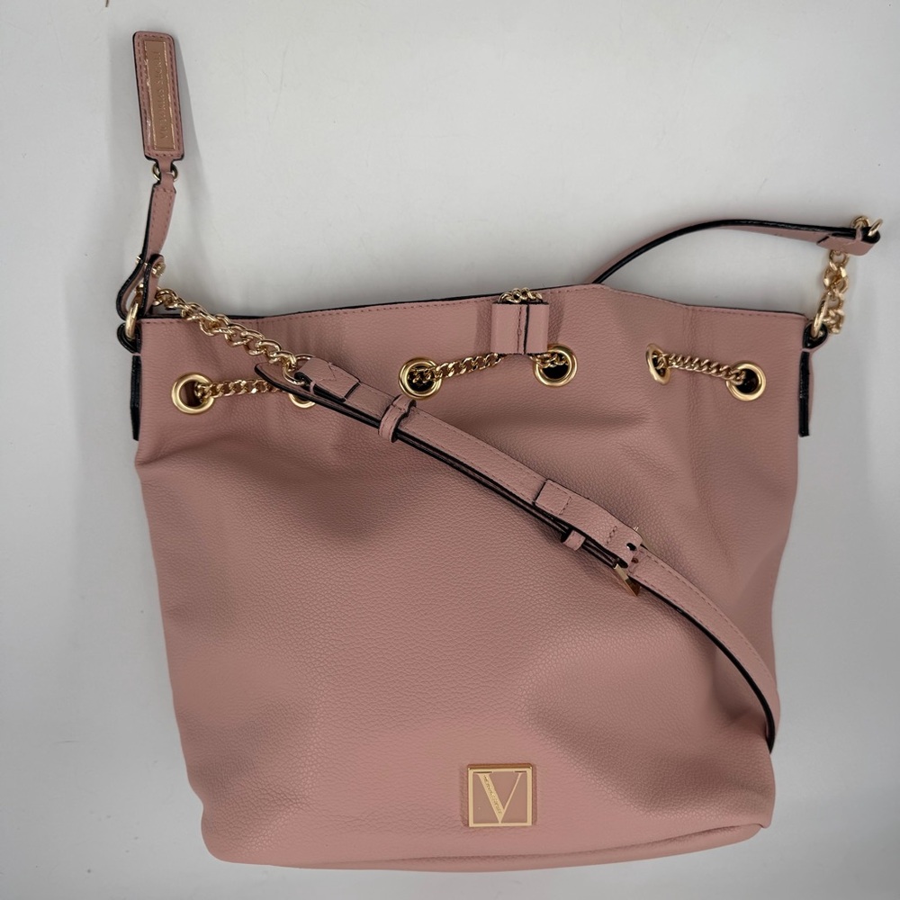 NEW! Victoria’s Secret “The Victoria” Pink Orchid Blush Crossover Bucket Bag